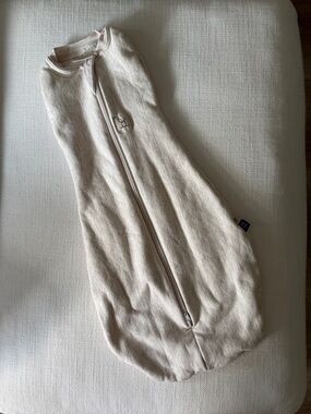 ErgoPouch Newborn Neutral Beige Baby Sleep Sack with Front Zipper